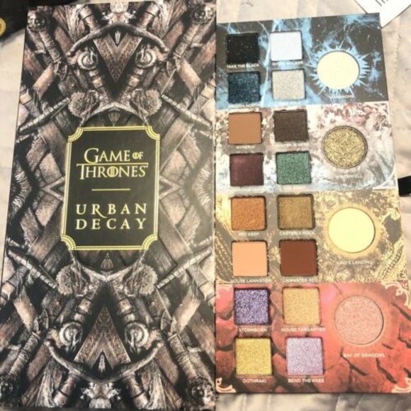 UD Vault Limited Edition GOT Eye Shadow Palette - Picture 4 of 8